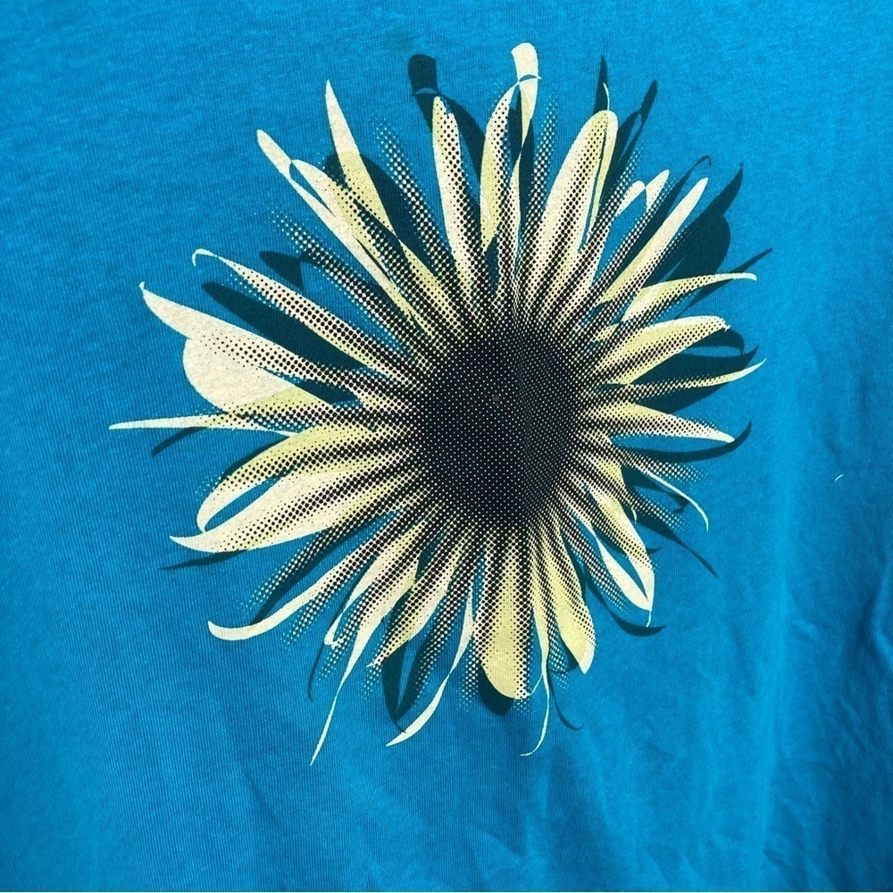 Columbia t-shirt‎ sunflower size large - Picture 2 of 5